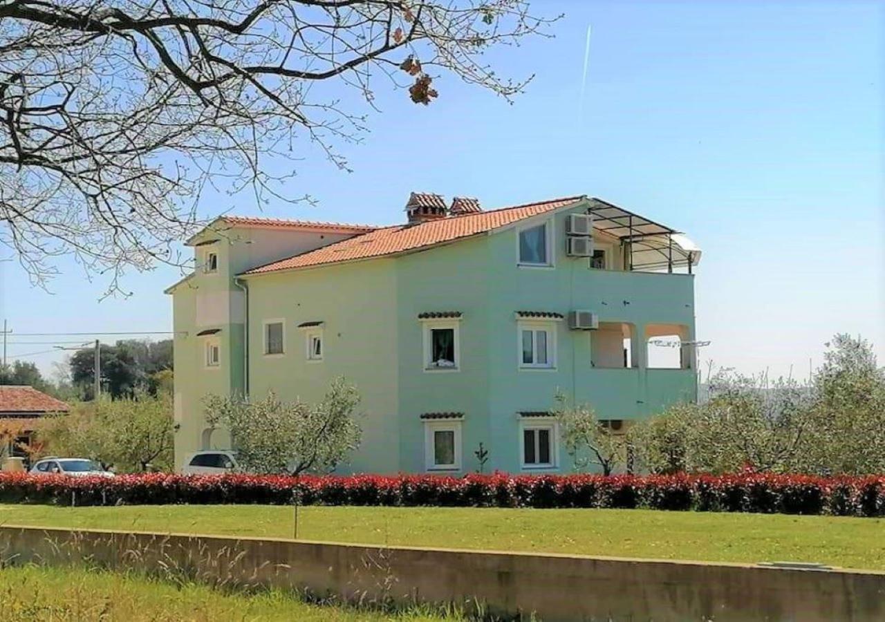 Apartmani Natasa Vrsar Zewnętrze zdjęcie